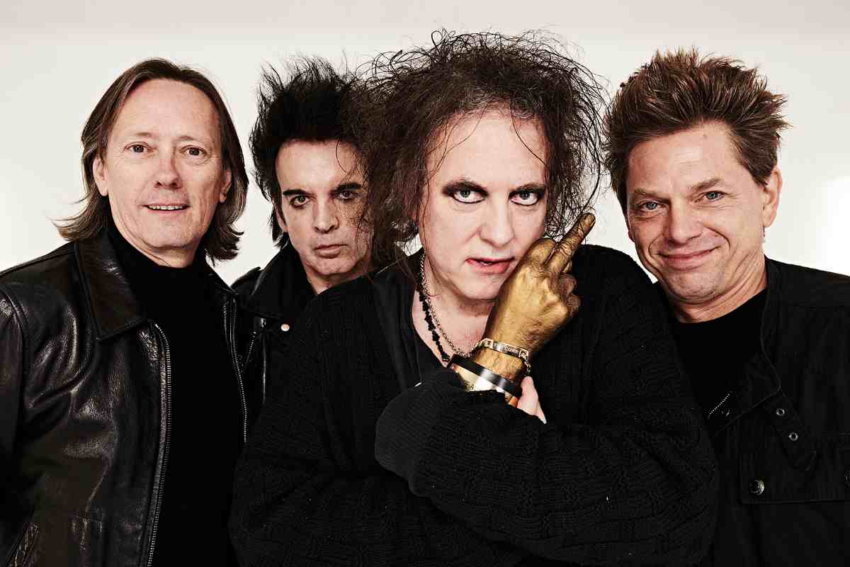 Music: 3 hours of concert in London, the Cure on stage do not disappoint